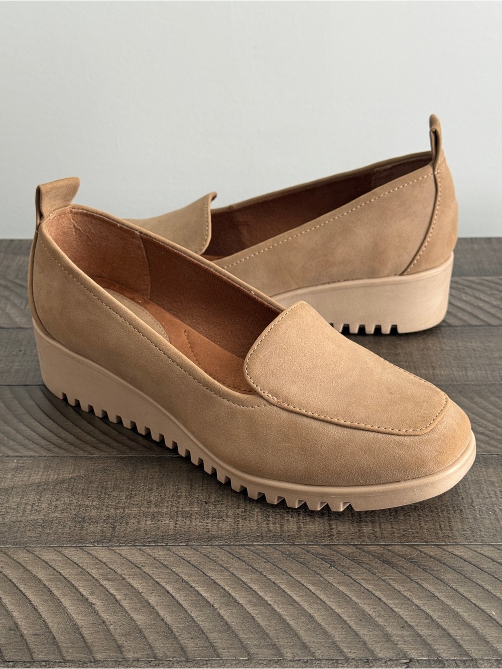 Eurosoft by Sofft Dawn Wedge Loafers, Neutral Stone-colored Women’s Size 7.5M